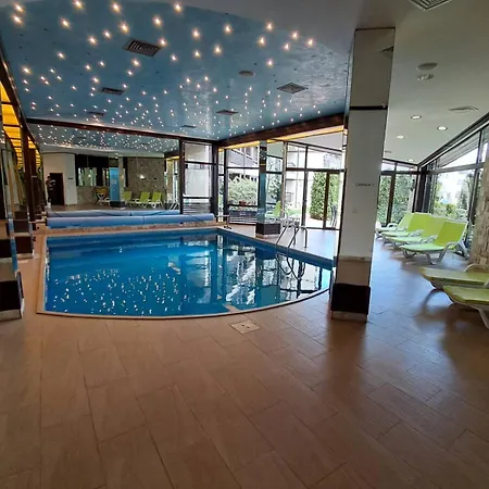 Luxury In Alpinе Free 班斯科