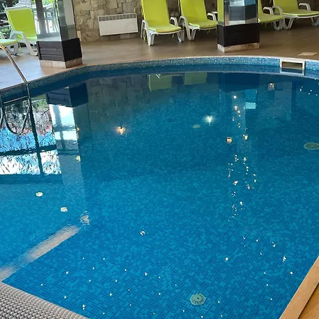 Luxury In Alpinе Free 班斯科